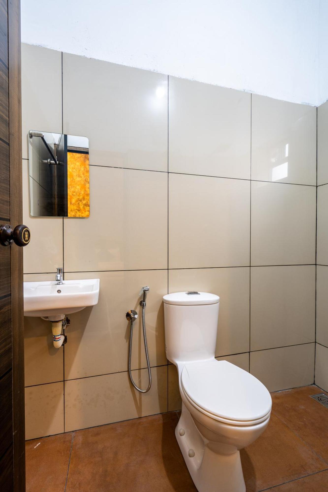 Yaad Residency Hotel Kochi ภายนอก รูปภาพ