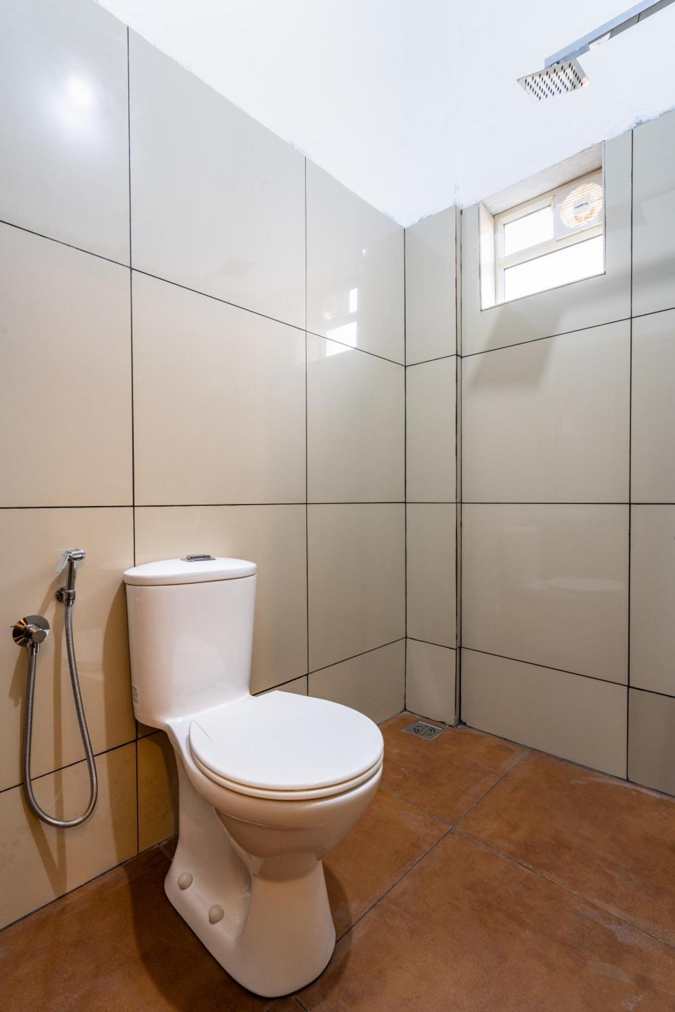Yaad Residency Hotel Kochi ภายนอก รูปภาพ