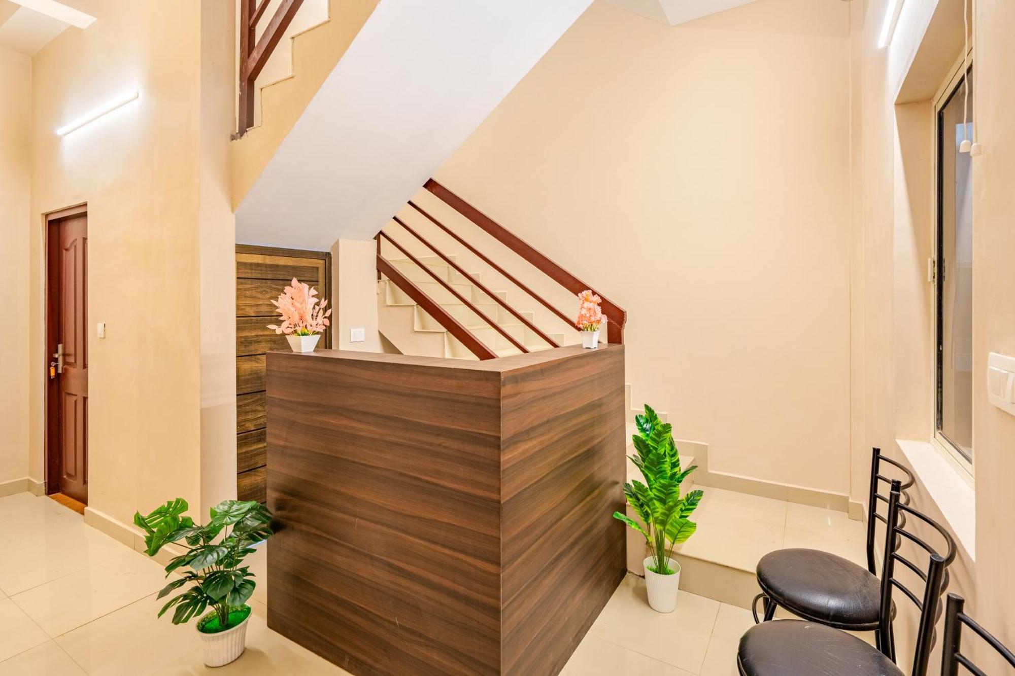 Yaad Residency Hotel Kochi ภายนอก รูปภาพ